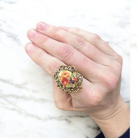 Vintage Floral gold-tone cameo Flower Rose Romantic Coquette Aesthetic Ring 7 - Picture 2 of 6